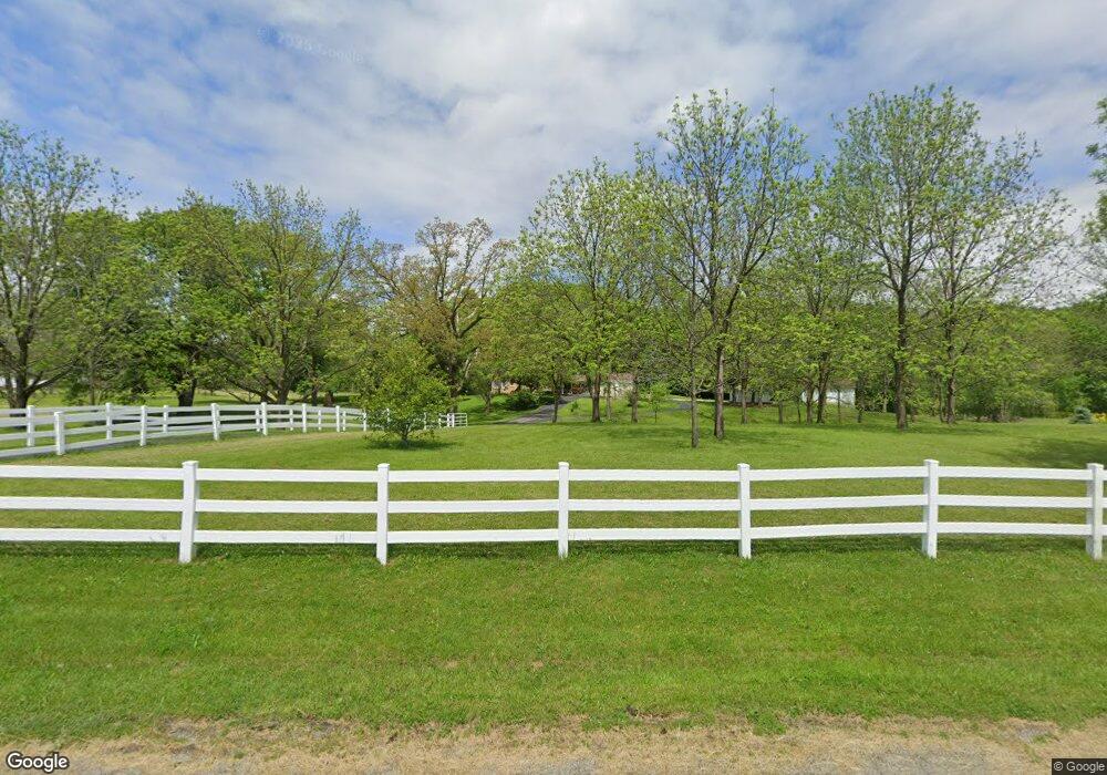 840 Rainbow Blvd, Anderson, IN 46012 - photo 1