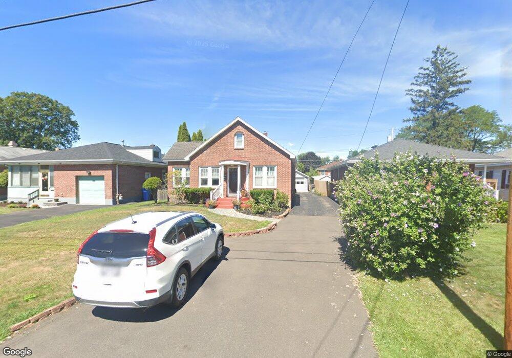 112 Edgecomb St, Albany, NY 12209 - photo 1