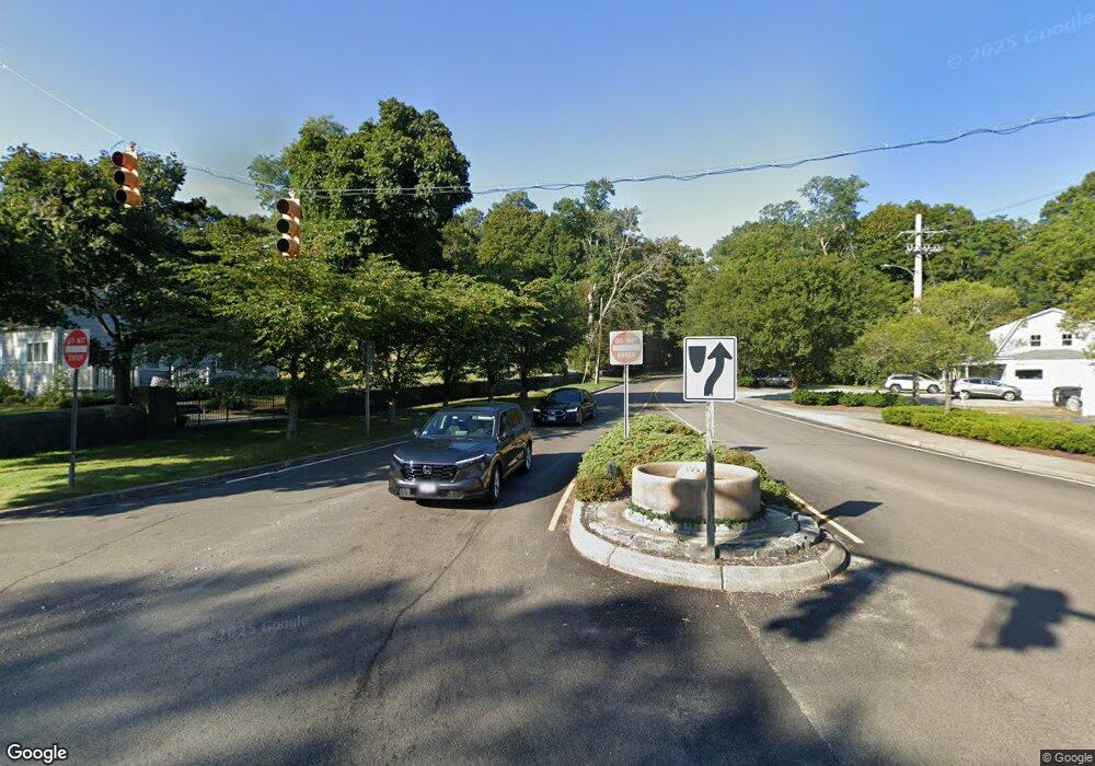 4 Cowesett Rd, Warwick, RI 02886 - photo 1