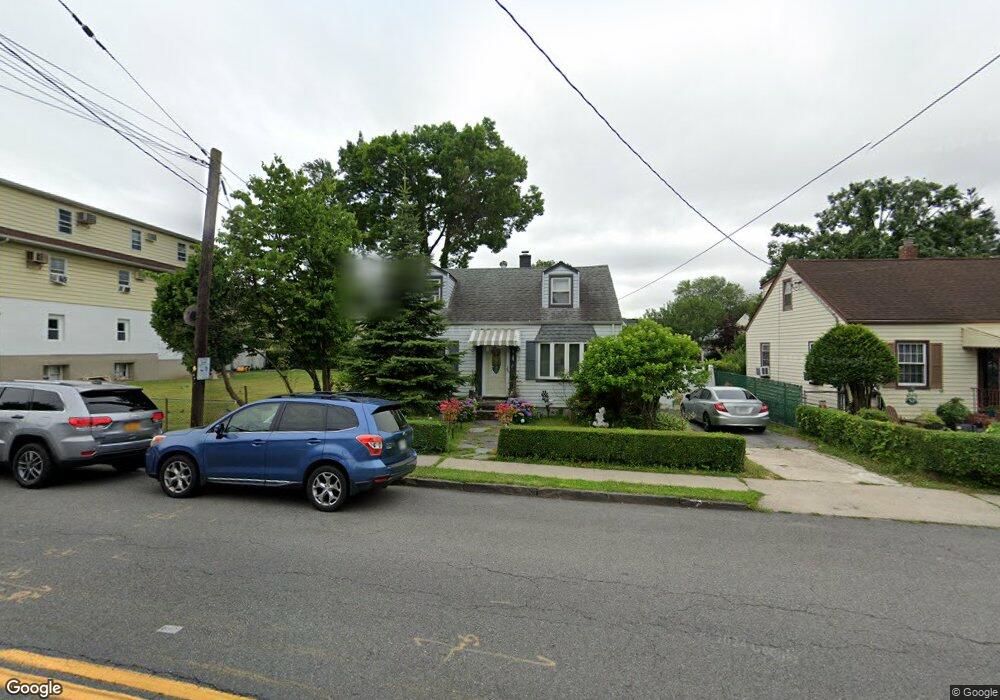 991 Mile Square Rd, Yonkers, NY 10704 - photo 1