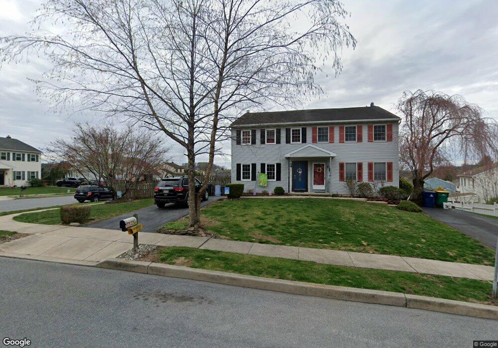 1752 Acorn Dr, Reading, PA 19608 - photo 1