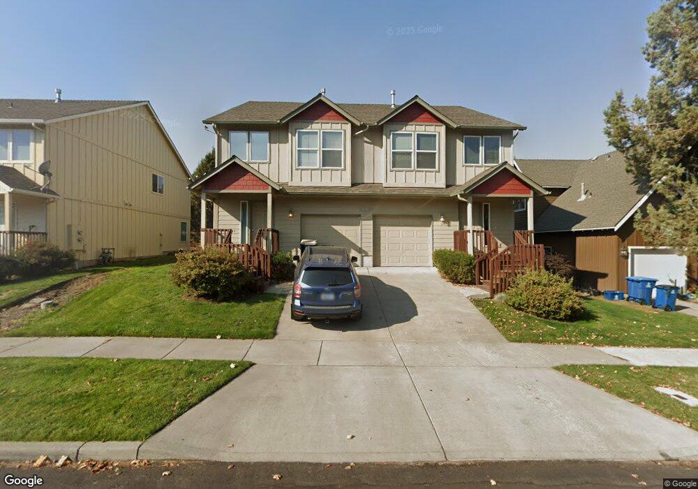 20851 Nova Loop unit A&B, Bend, OR 97701 - photo 1