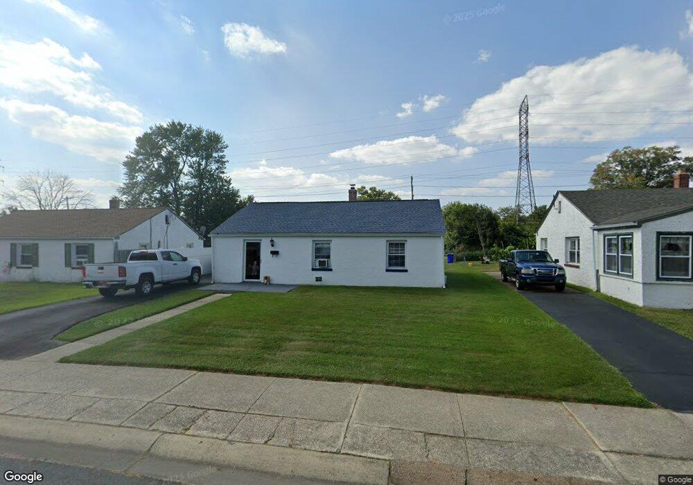 317 Martin Dr, New Castle, DE 19720 - photo 1