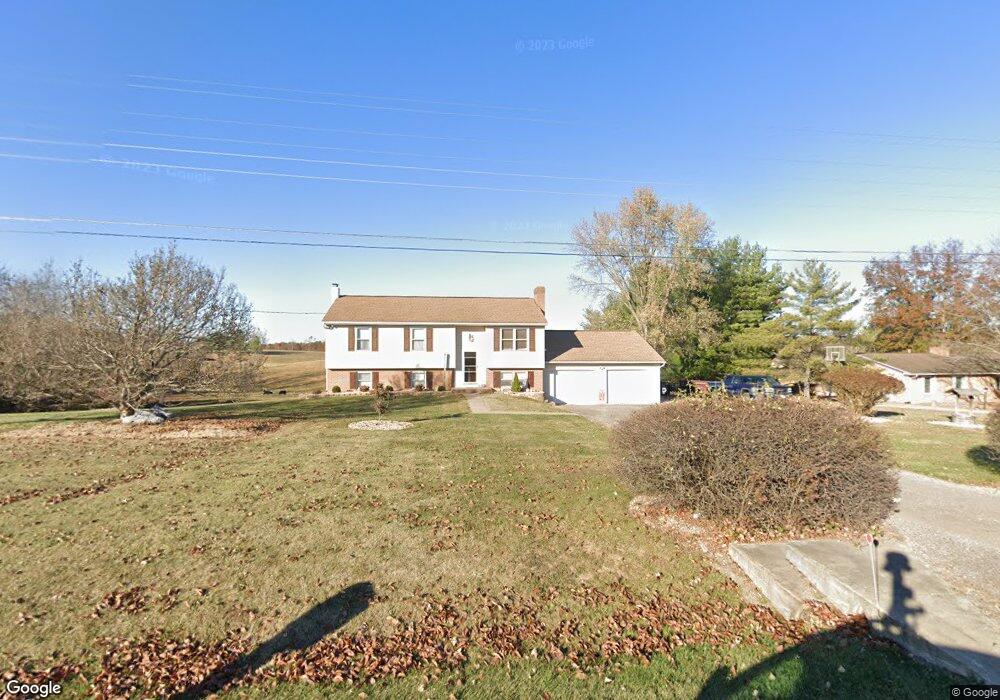 184 Hermitage Rd, Staunton, VA 24401 - photo 1