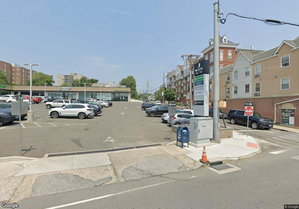 816 E Main St, Stamford, CT 06902 - photo 1