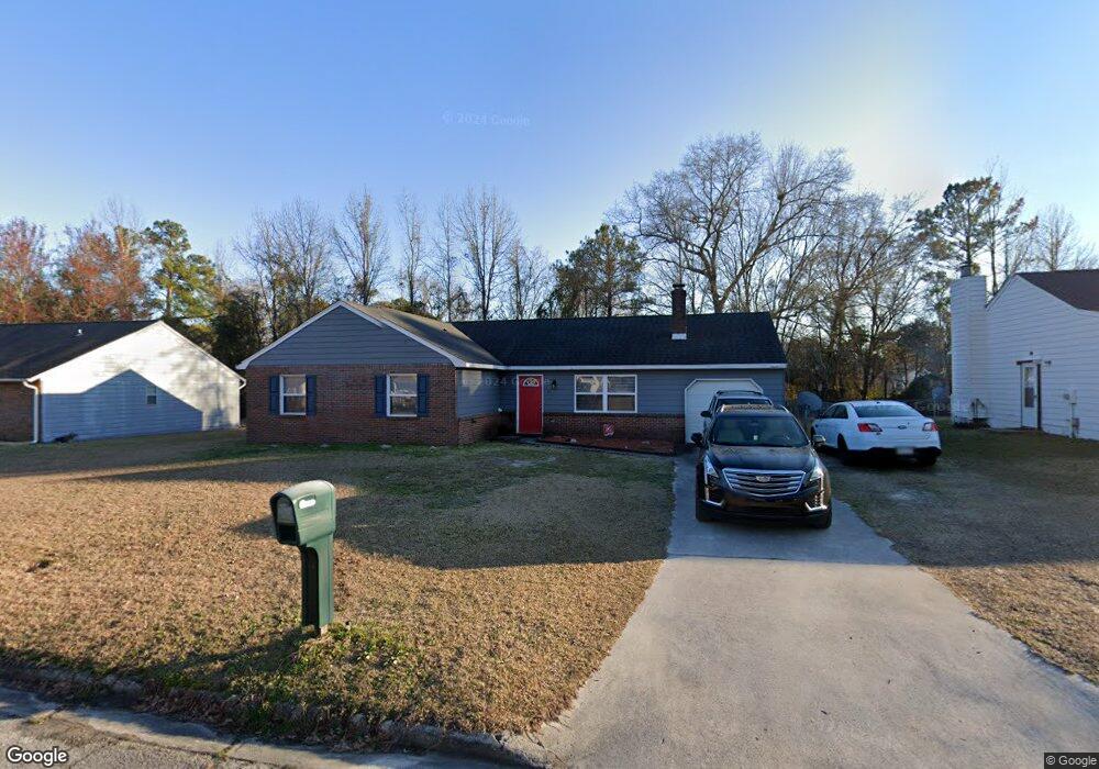 107 Hampton Ct, Jacksonville, NC 28546 - photo 1