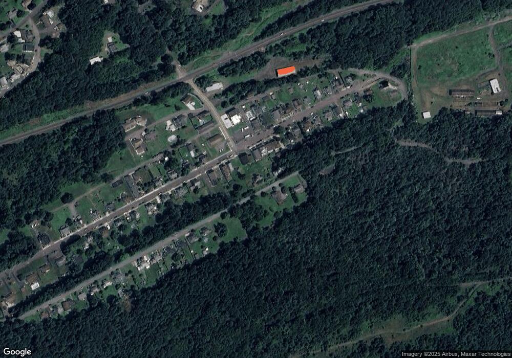 1048 E Main St, Nanticoke, PA 18634 - photo 1