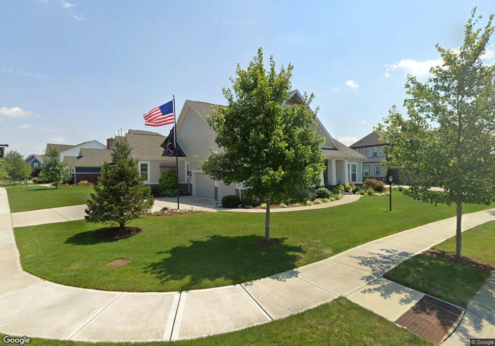 13813 Amber Meadow Dr E, Fishers, IN 46038 - photo 1