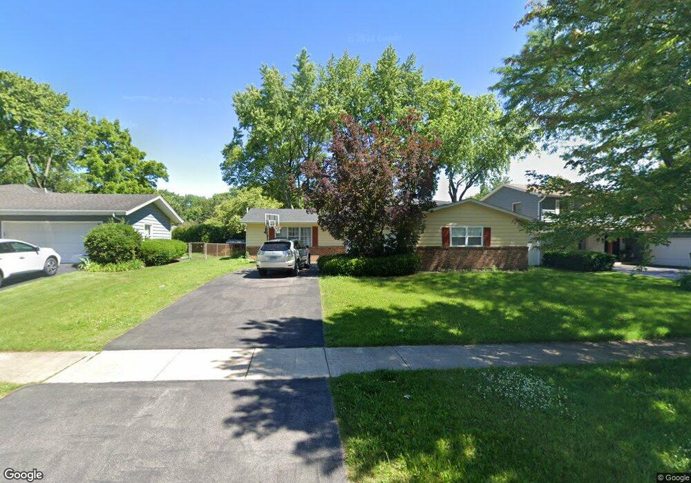 29 Bluebird Ln, Naperville, IL 60565 - photo 1