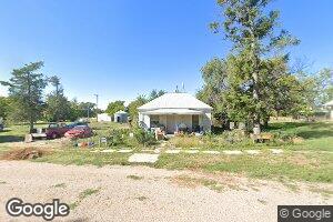 516 Lincoln St, Farnam, NE 69029