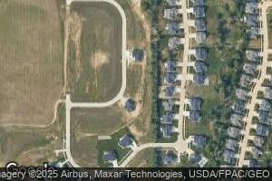 3659 Mclain Way, Hiawatha, IA 52233