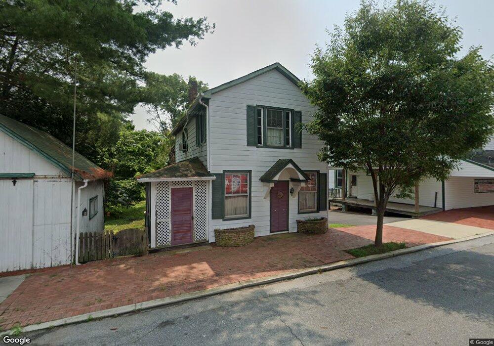 3 Delaware St, Saint Georges, DE 19733 - photo 1