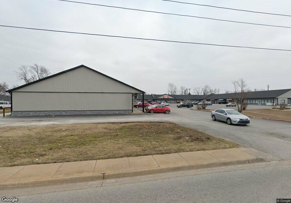 117 N Dixieland Rd, Rogers, AR 72756 - photo 1