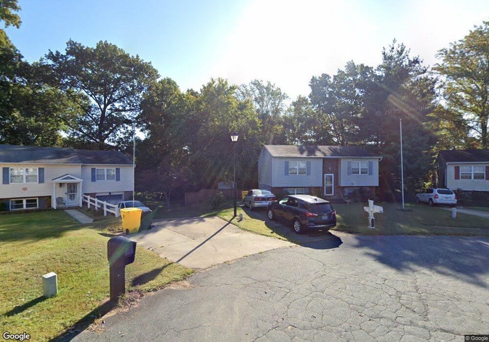 7109 Avesbury Ln, Glen Burnie, MD 21061 - photo 1