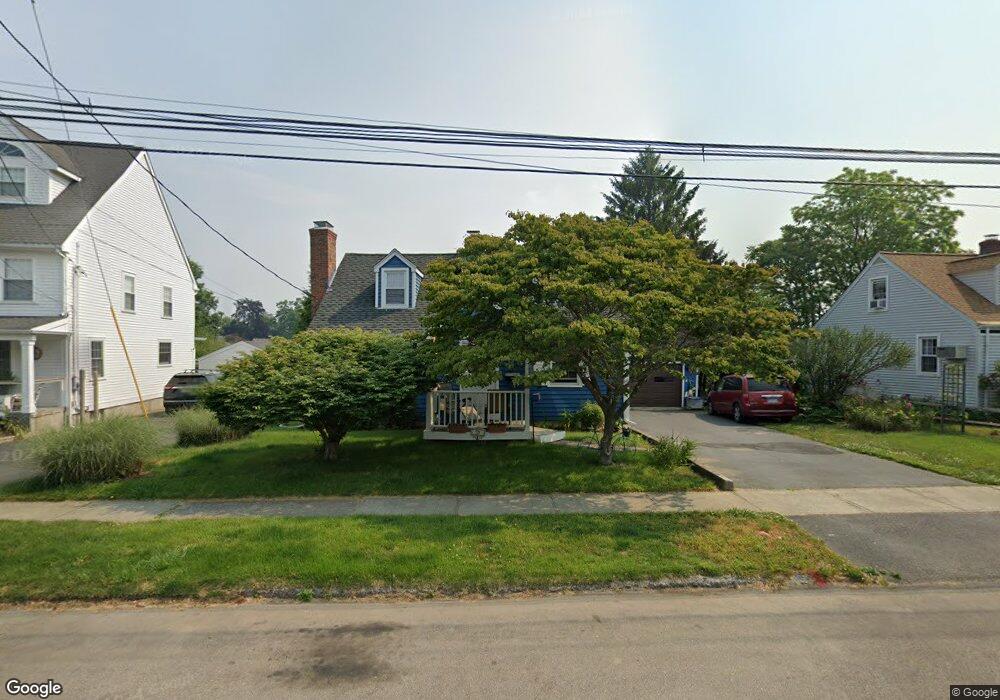 70 Blake Dr, Fairfield, CT 06824 - photo 1