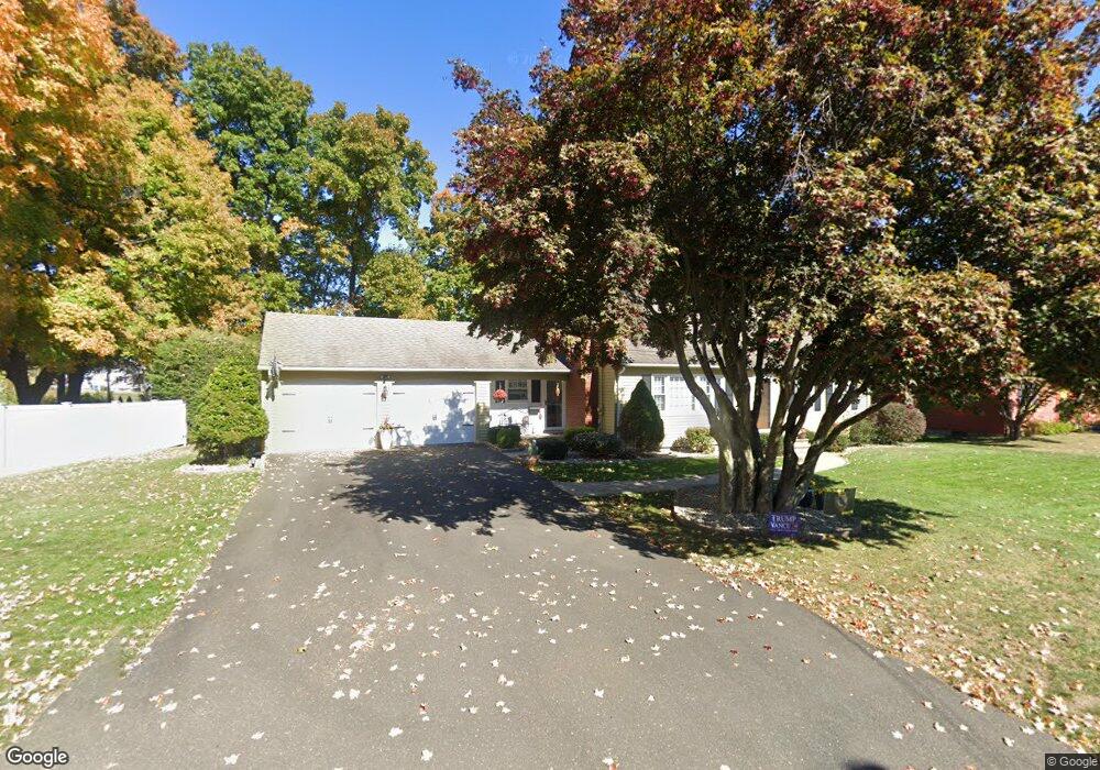 17 Edrow Rd, Bristol, CT 06010 - photo 1