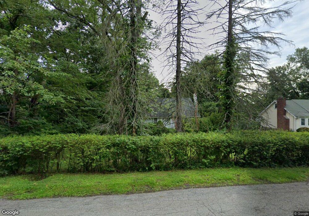 3739 Valleyview St, Mohegan Lake, NY 10547 - photo 1