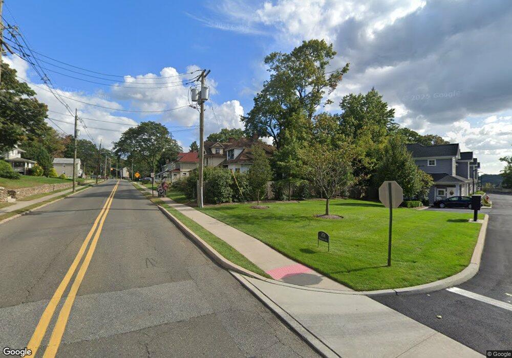 201 Franklin Ave unit 201A, Midland Park, NJ 07432 - photo 1