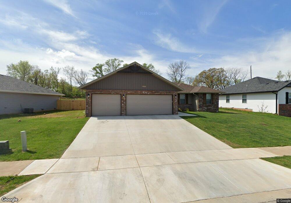 613 S Southgate St, Nixa, MO 65714 - photo 1