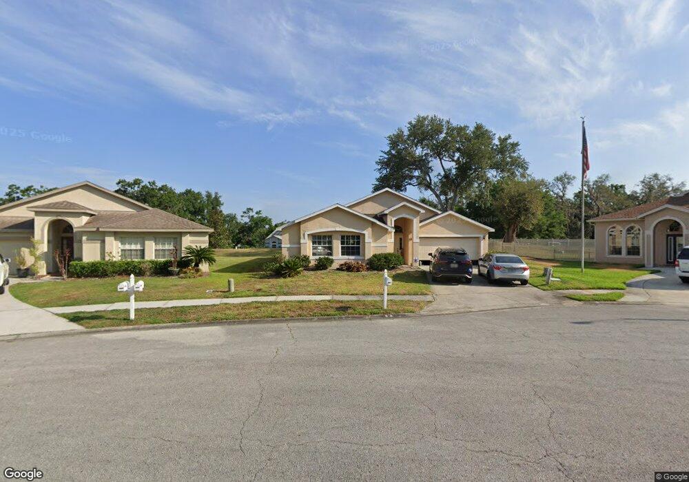 5231 Highgate Ct, Zephyrhills, FL 33541 - photo 1