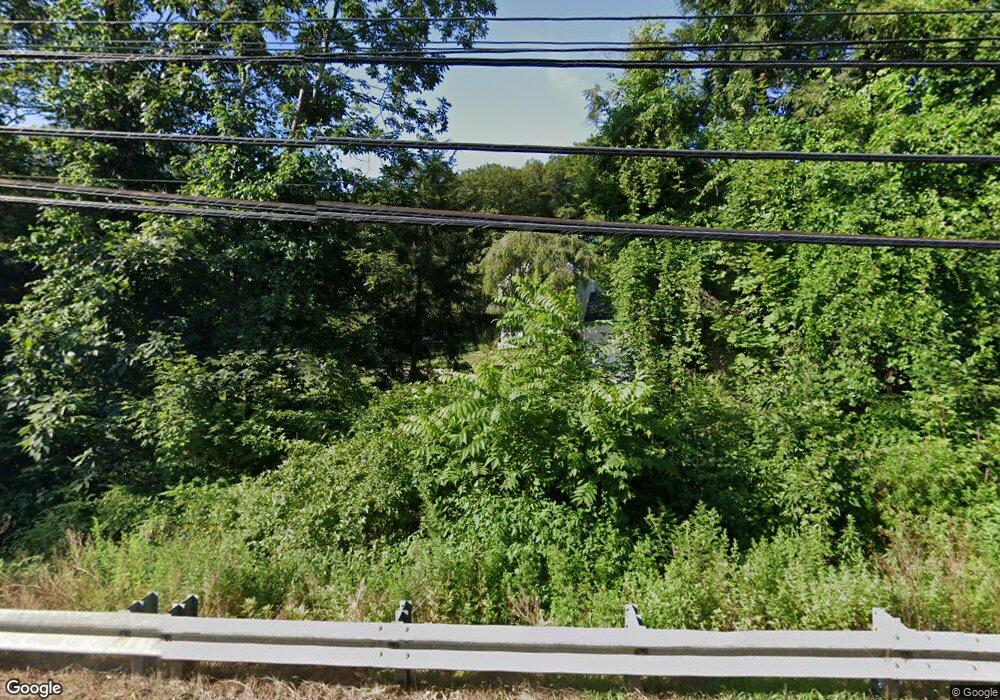 251 Ridgefield Rd, Wilton, CT 06897 - photo 1