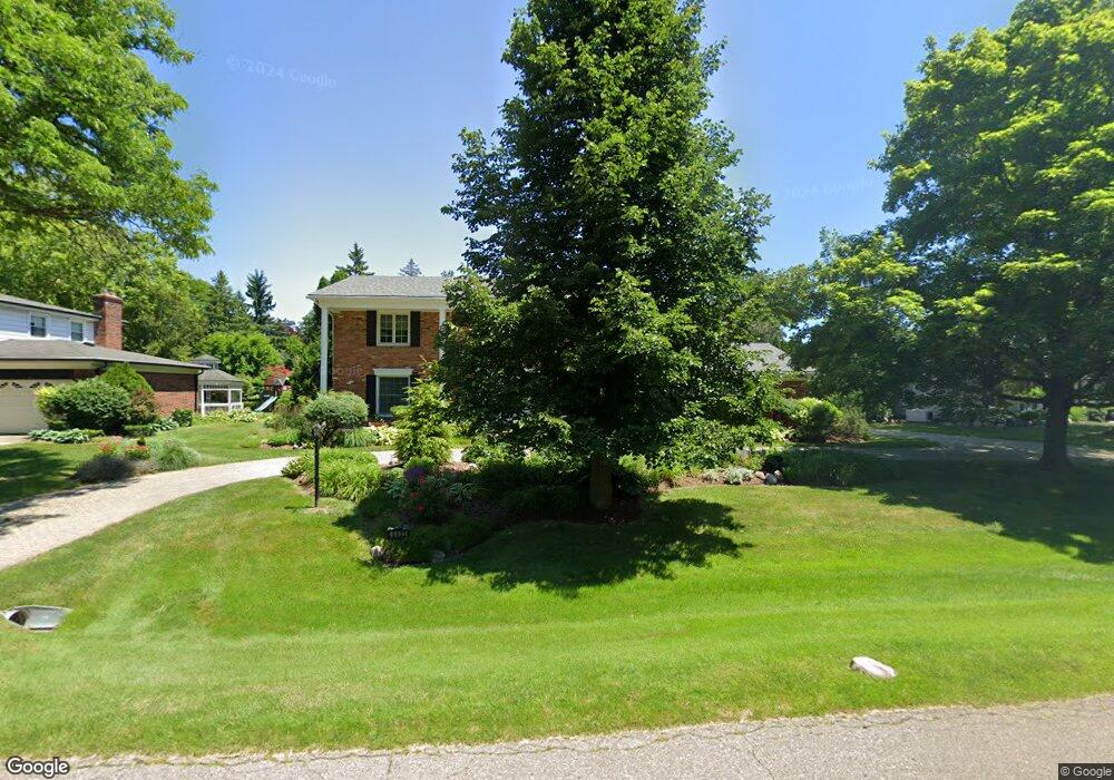 6823 Edinborough, West Bloomfield, MI 48322 - photo 1