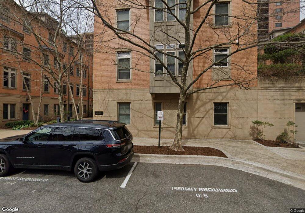 2221 12th Ct N unit 27, Arlington, VA 22201 - photo 1