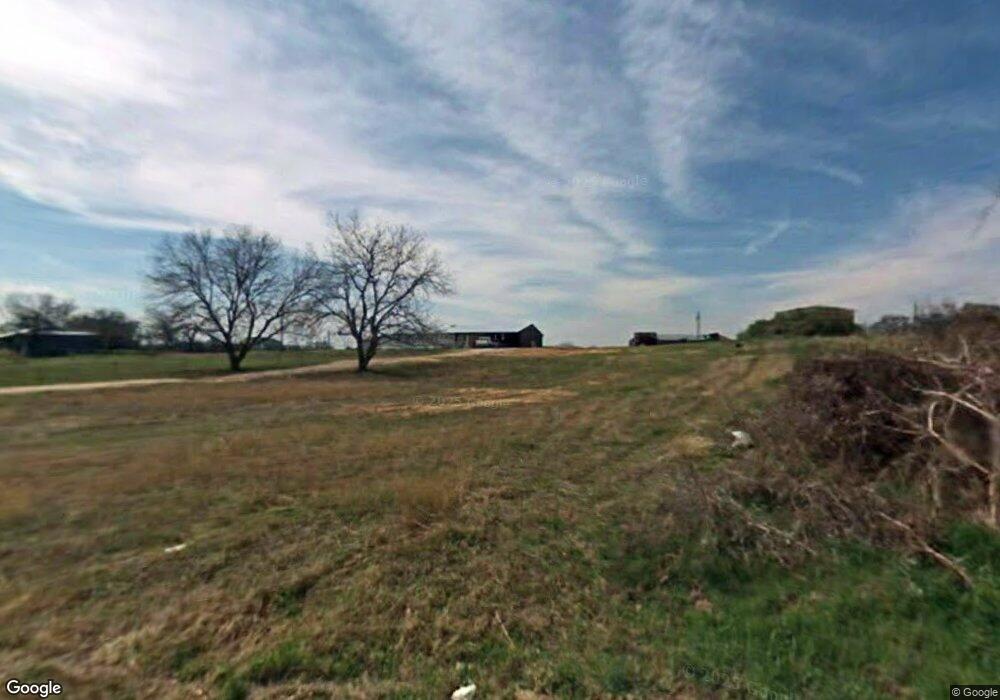 736 Harmony Cir, Weatherford, TX 76087 - photo 1