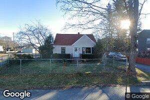 2 Mitton St, Portland, ME 04102