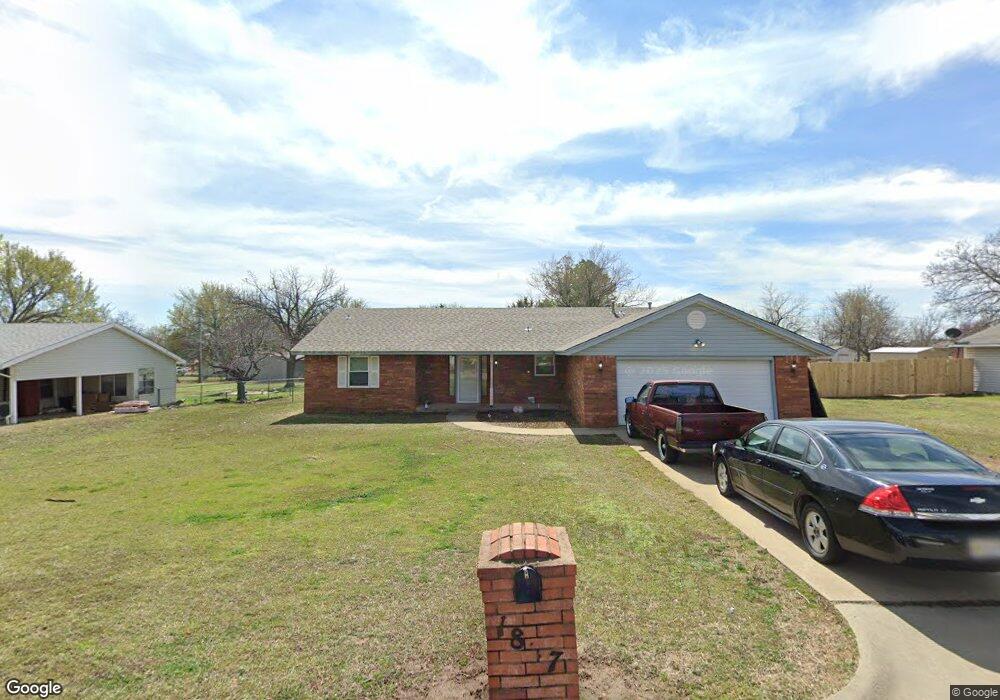 1807 W Franklin St, Shawnee, OK 74804 - photo 1