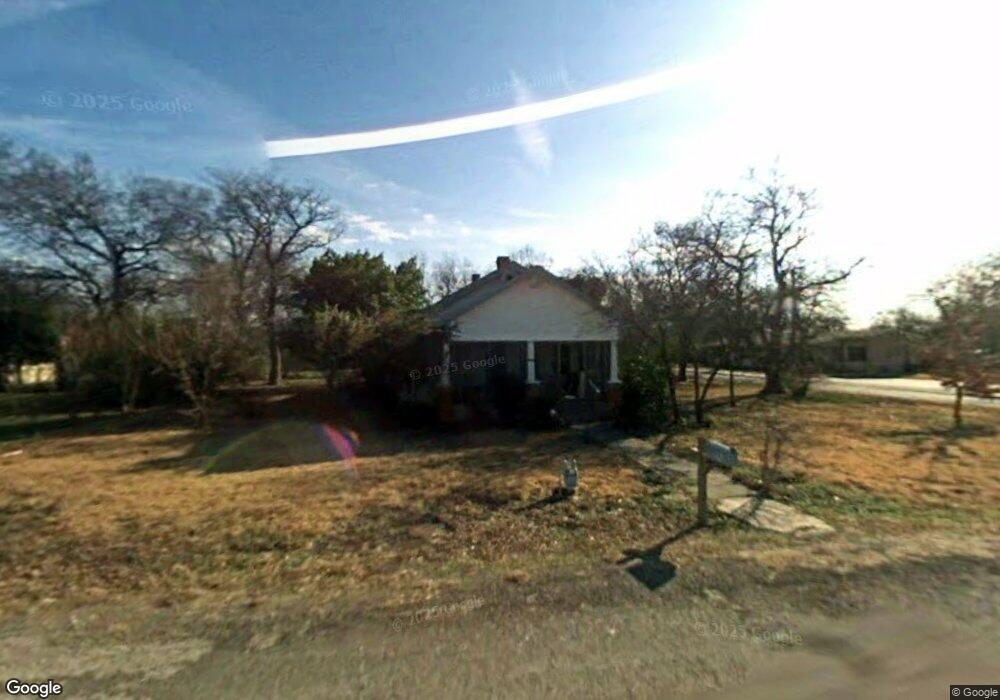 303 Ballentine St, Trenton, TX 75490 - photo 1