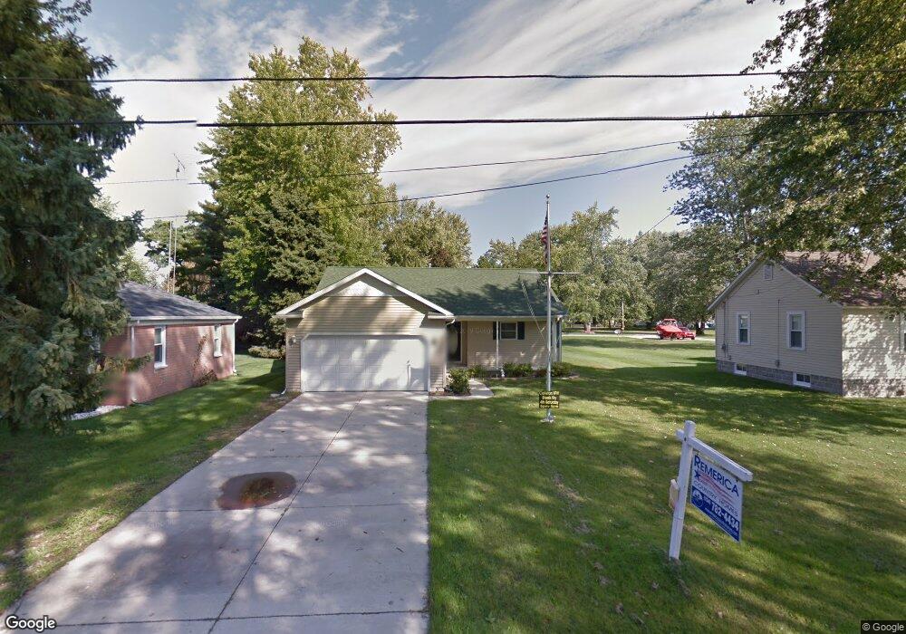 1824 Center St, Carleton, MI 48117 - photo 1