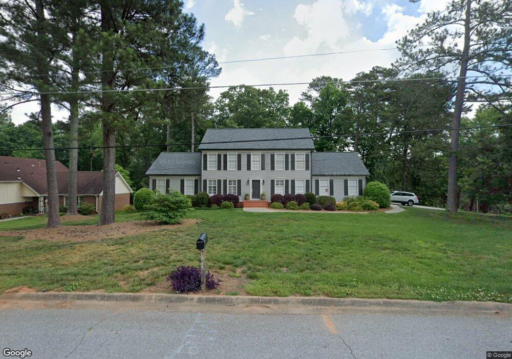 702 Dorsey Cir SW, Lilburn, GA 30047 - photo 1