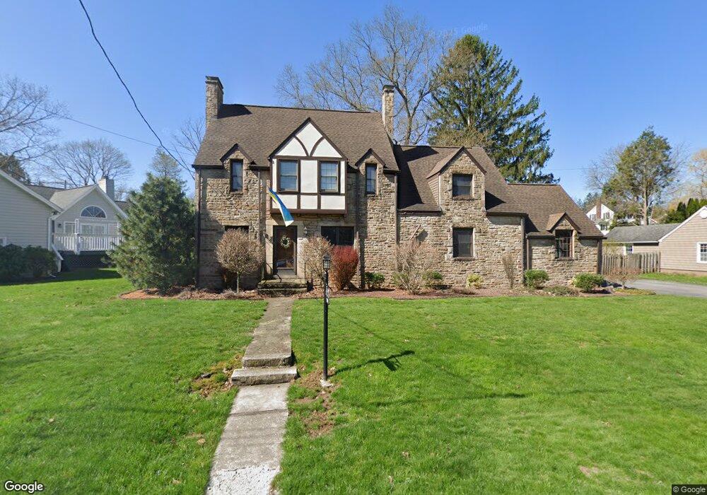 720 Viewmont Ave, Johnstown, PA 15905 - photo 1