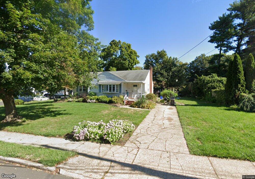 525 Smith Ln, Mount Holly, NJ 08060 - photo 1