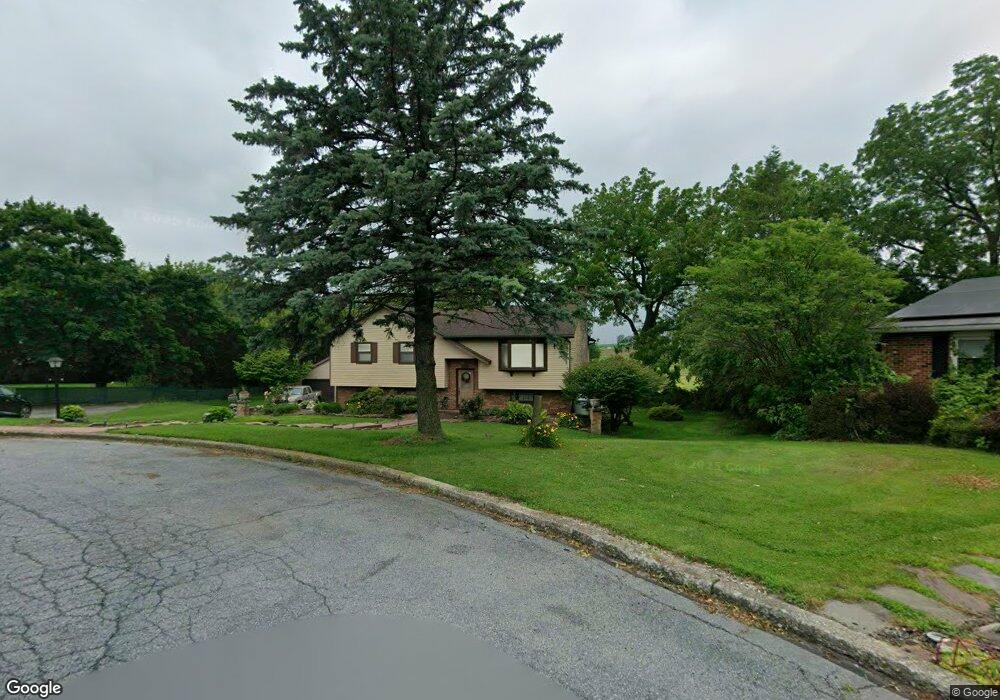 7414 Franks Dr, Bath, PA 18014 - photo 1