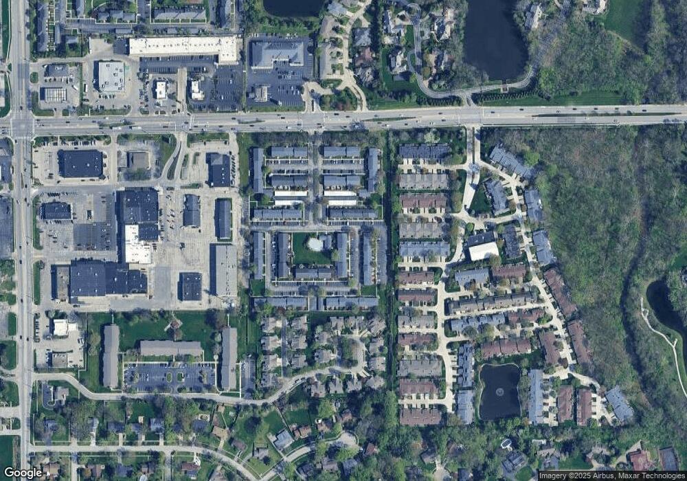 8520 Canterbury Square E unit D, Indianapolis, IN 46260 - photo 1