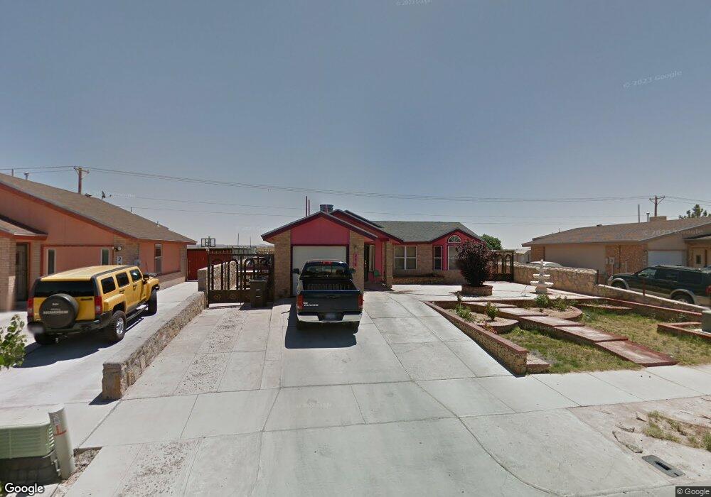 236 Tierra Linda Dr, Horizon City, TX 79928 - photo 1