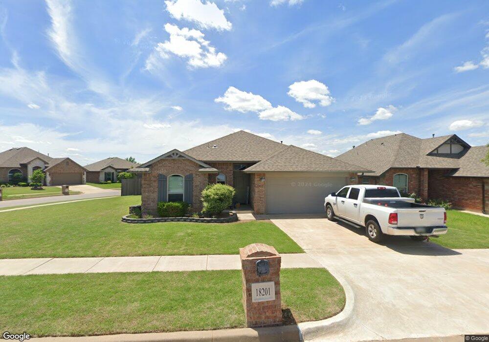 18201 Sandhurst Ct, Edmond, OK 73012 - photo 1