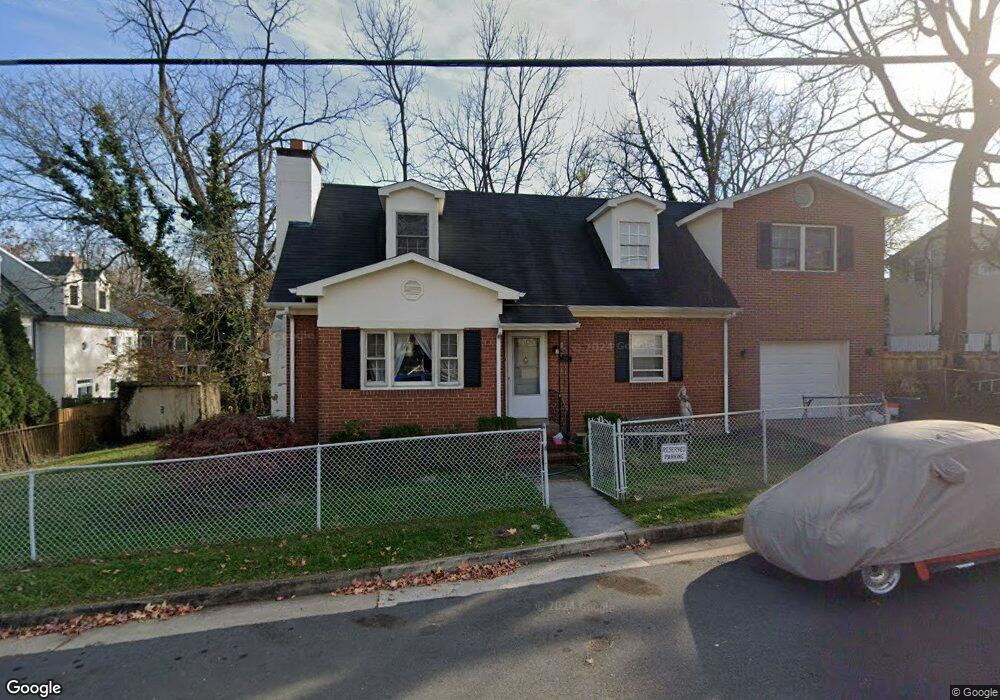303 E Marshall St, Middleburg, VA 20117 - photo 1