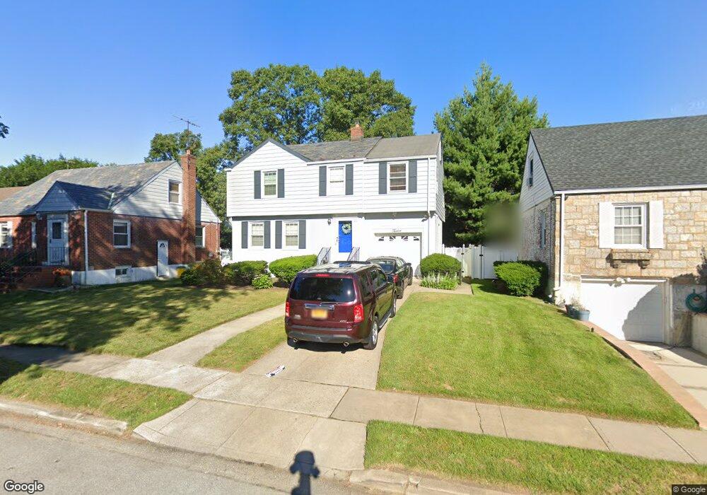 12 Firethorne Ln, Valley Stream, NY 11581 - photo 1