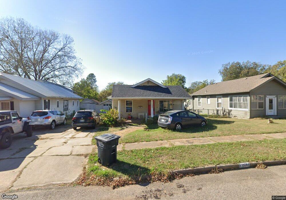 1028 N Hobson Ave, Shawnee, OK 74801 - photo 1