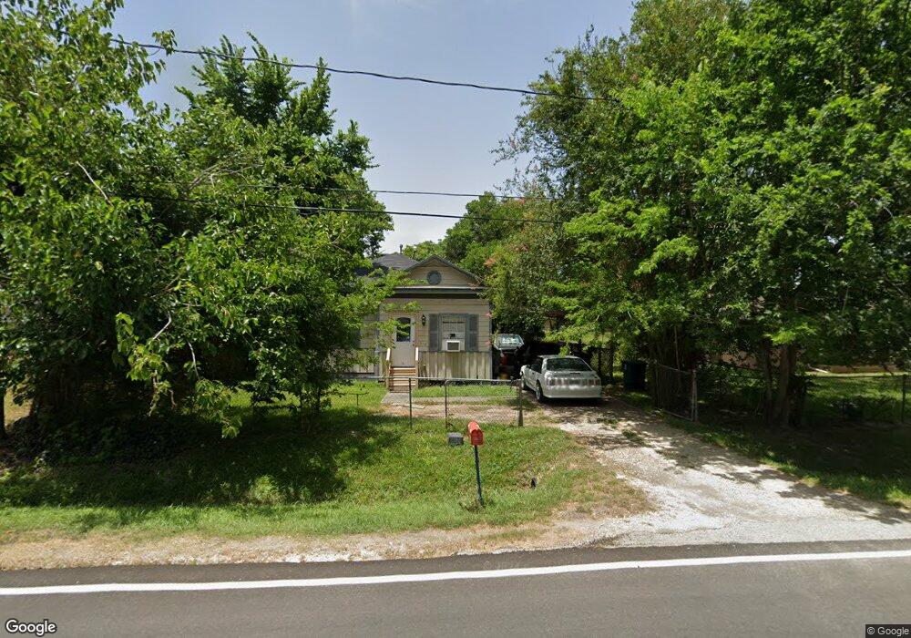 918 Dewalt St, Houston, TX 77088 - photo 1