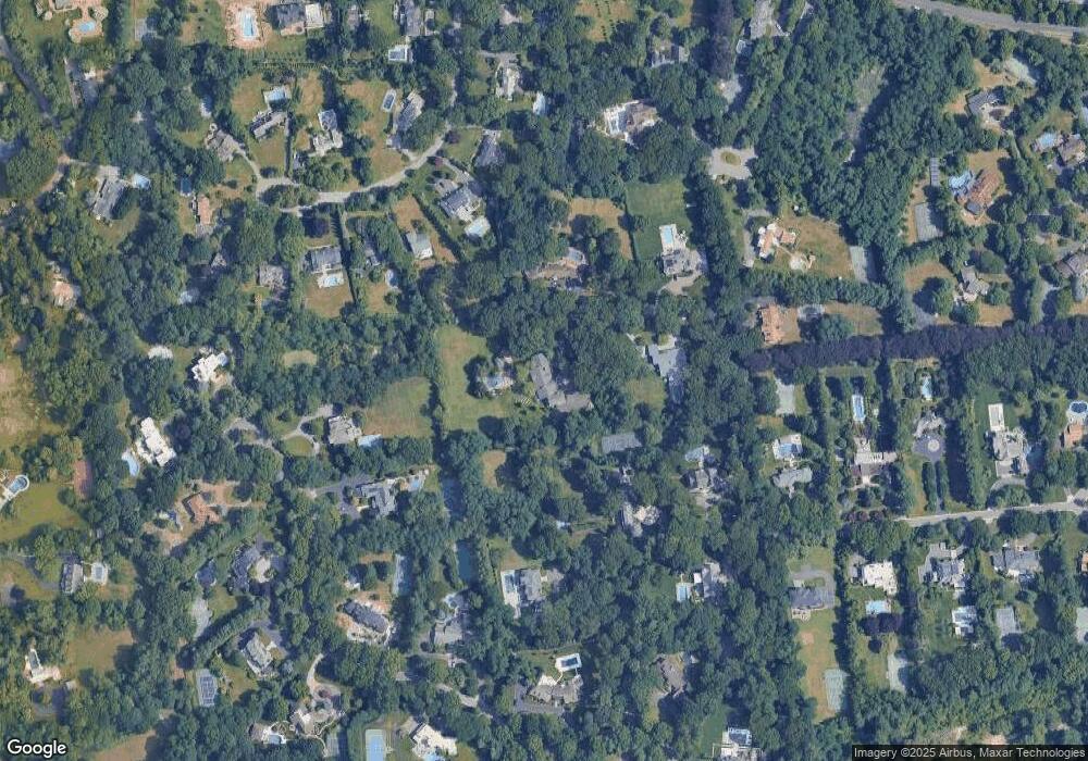 69 I U Willets Rd, Old Westbury, NY 11568 - photo 1