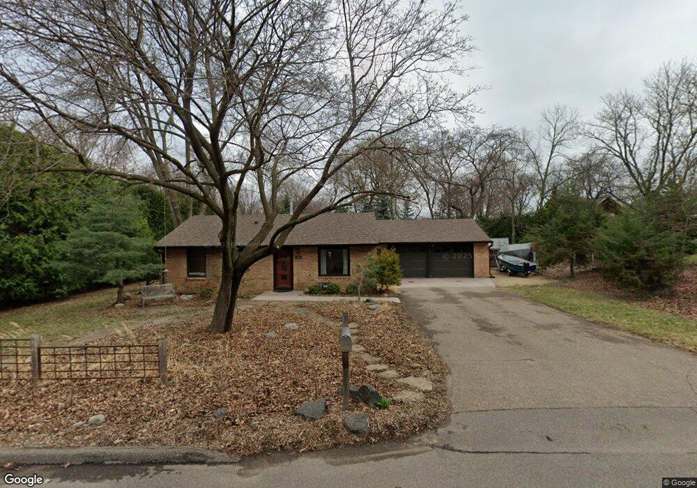 18900 Easton Rd, Wayzata, MN 55391 - photo 1