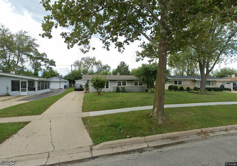 2804 Martin Ln, Rolling Meadows, IL 60008 - photo 1