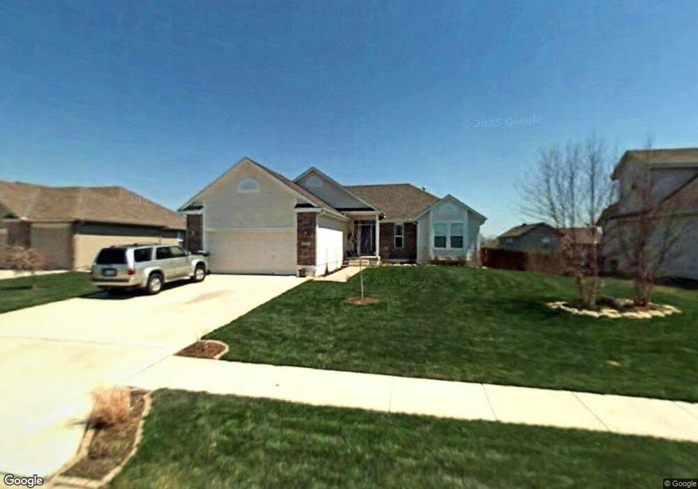 4403 SW Briarbrook Dr, Lees Summit, MO 64082 - photo 1