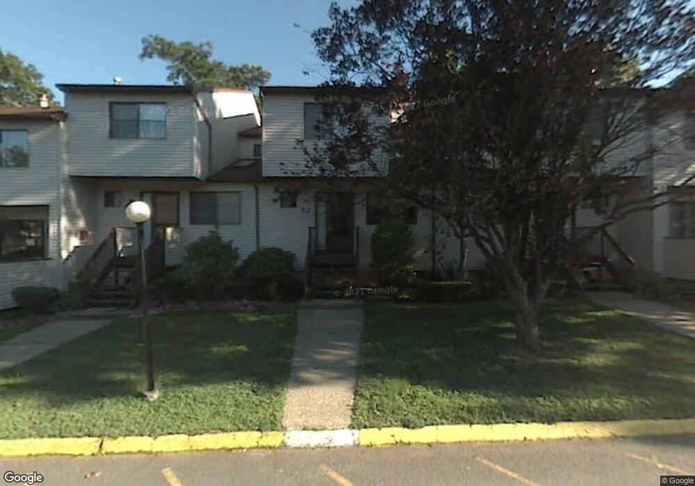 715 Cypress Rd, Newington, CT 06111 - photo 1