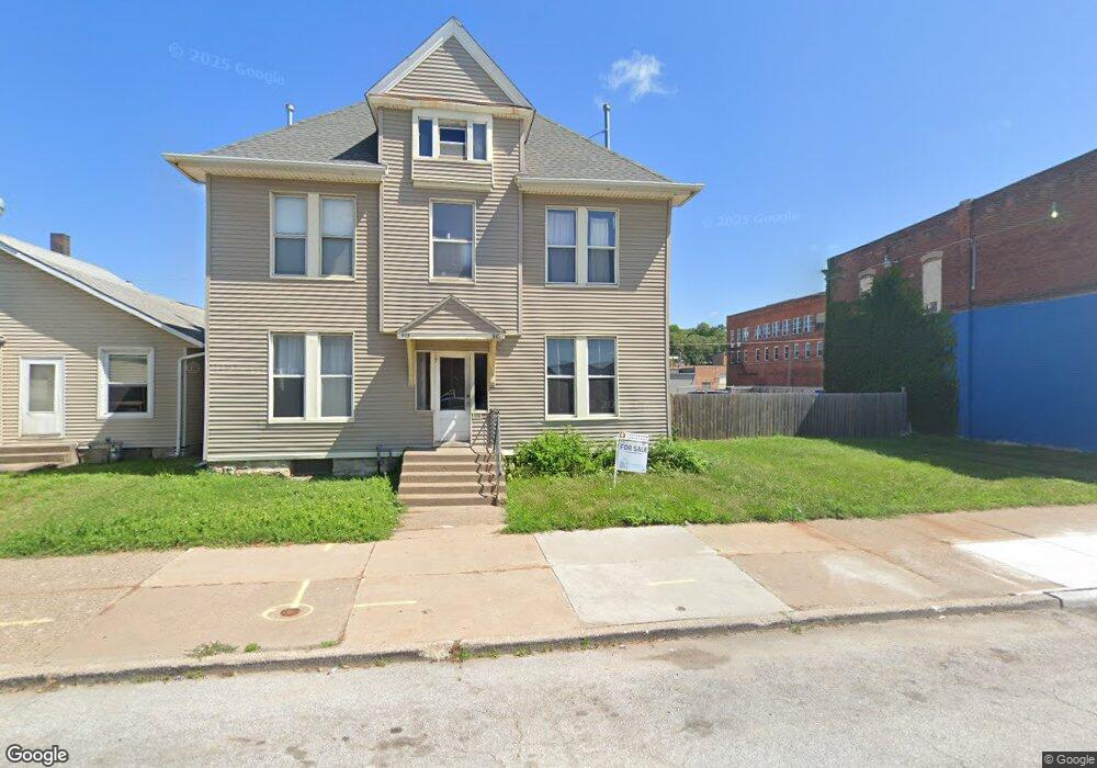 910/912 W 3rd St, Davenport, IA 52802 - photo 1