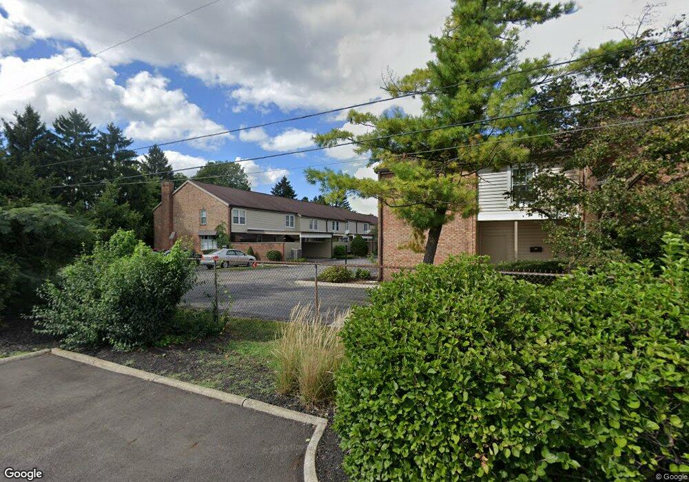 5107 Ranstead Ct, Columbus, OH 43220 - photo 1